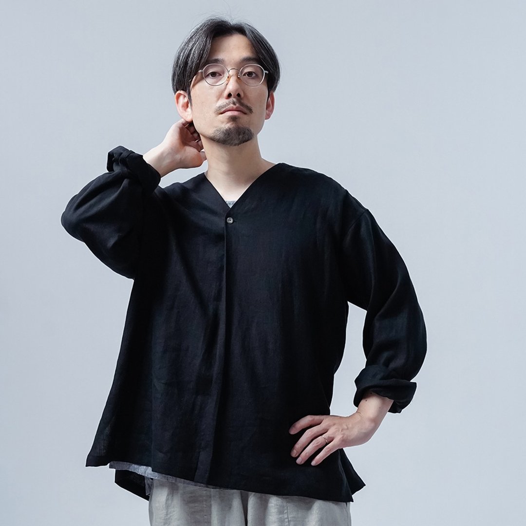 wafu【亚麻上衣】男女皆宜的实用上衣。理想的舒适感在此。/黑色 t021h-bck1 - 女装衬衫 - 棉．麻 黑色