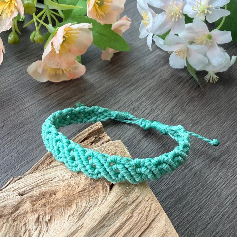 卷卷 | 手工防水蜡线 | 异国时尚 - 手链/手环 - 棉．麻 