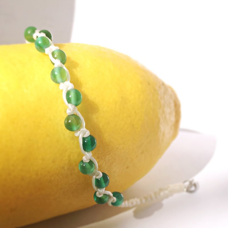 简约 幸福绿森林 天然石订制手链｜天然 绿玉髓｜手作轻珠宝｜春夏限定 防水防汗｜设计师纯手工制作｜订制礼物 - 手链/手环 - 宝石 绿色