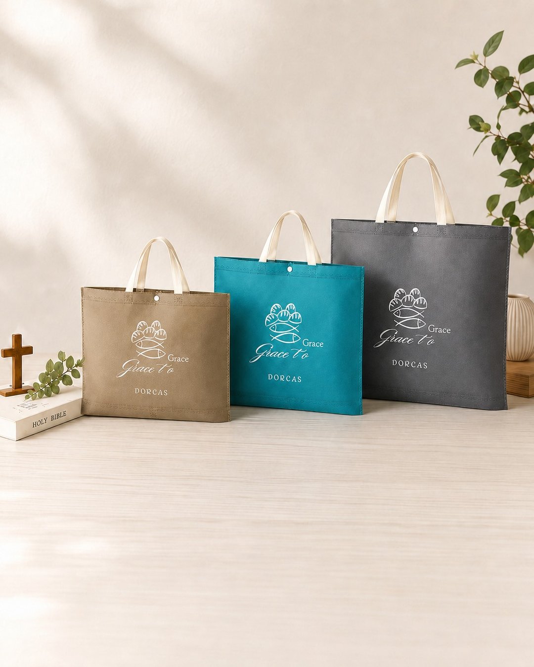 不织布环保手提袋  从上帝来爱的祝福  礼物袋  简约提袋 - 手提包/手提袋 - 棉 白色