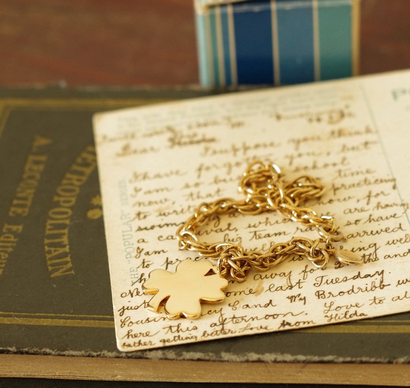 古董Avon 1981年金色幸运草手链 手环 BR201 - 手链/手环 - 其他金属 金色