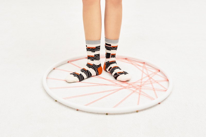 露台 棉质中筒袜 - 袜子 -  白 - 袜子 - 棉．麻 白色