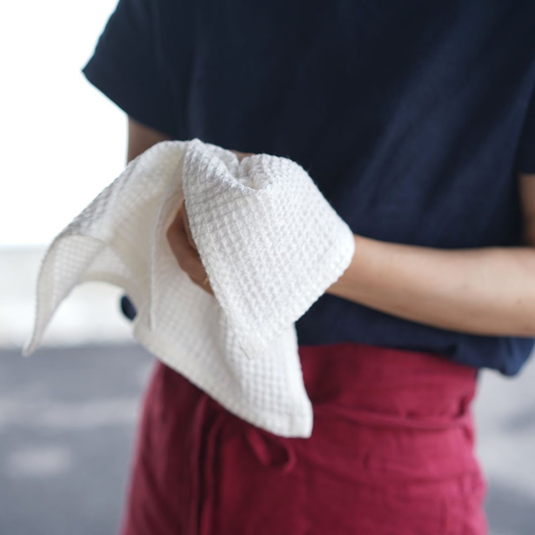 wafu - Linen Waffle Hand Towel / White z023c-wht3 - 毛巾浴巾 - 亚麻 白色
