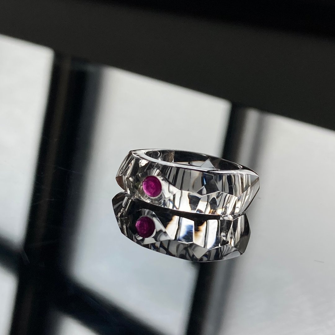 Natural Rock Crystal Quartz Ring With Ruby - 戒指 - 石头 透明