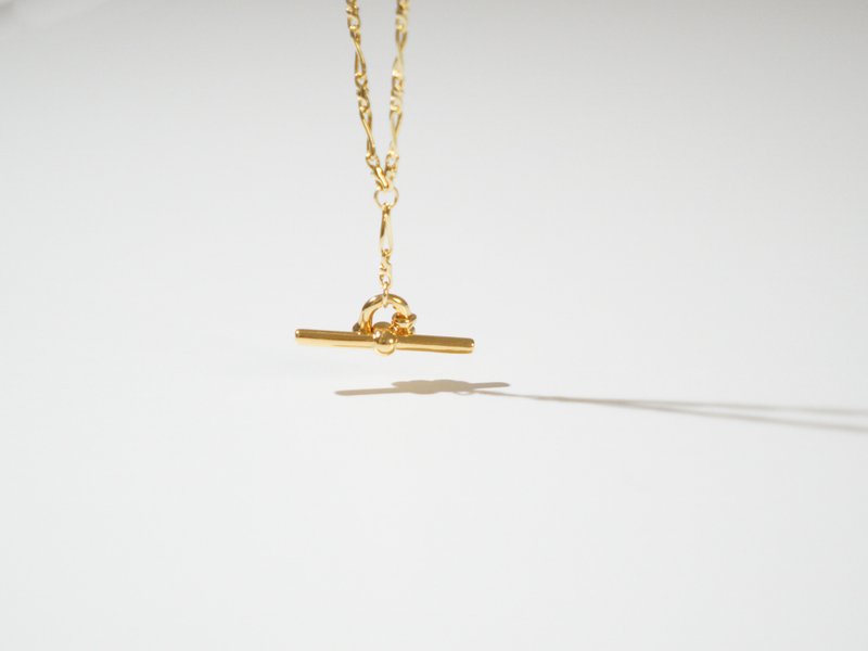 【夏季限定】Sona 14K铜镀金 T-Bar项链 链条项链 特别/日常 - 项链 - 铜/黄铜 金色