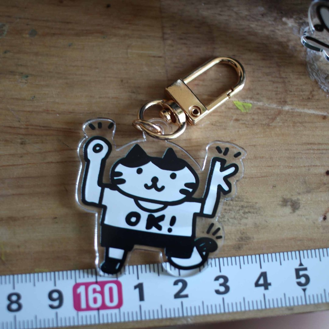 JayeonStore 愉快 OK 猫咪钥匙圈 - 钥匙链/钥匙包 - 压克力 黑色