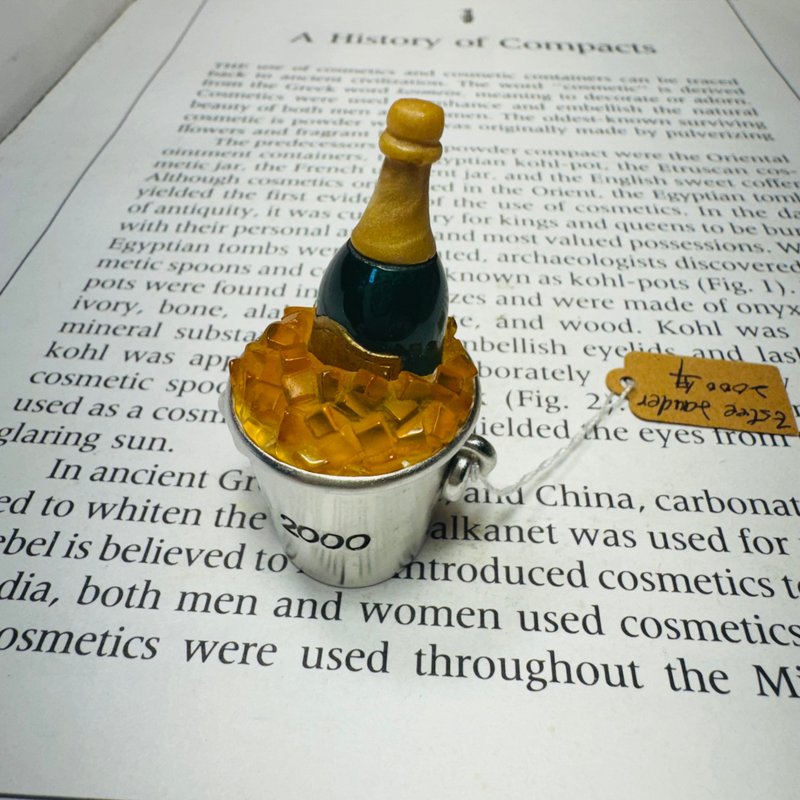 Estée Lauder 2000年香膏盒 - 其他 - 其他金属 