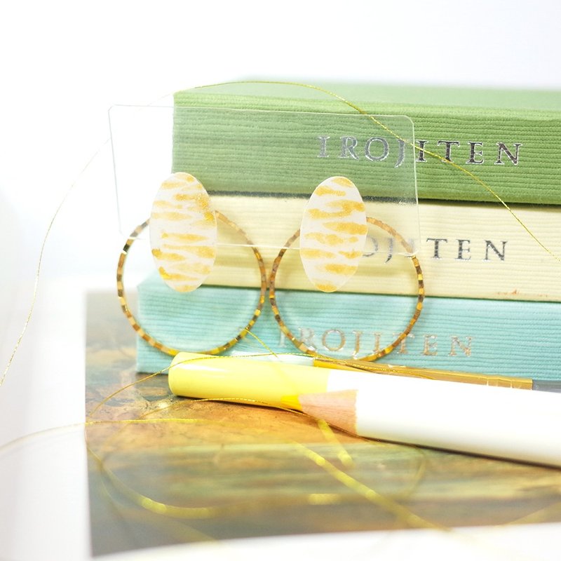 白金 手绘贴耳耳环 耳针/耳夹 - 耳环/耳夹 - 防水材质 白色