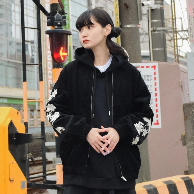 秋冬 日本鹤灯心绒刺绣外套 - 男装外套 - 其他材质 黑色