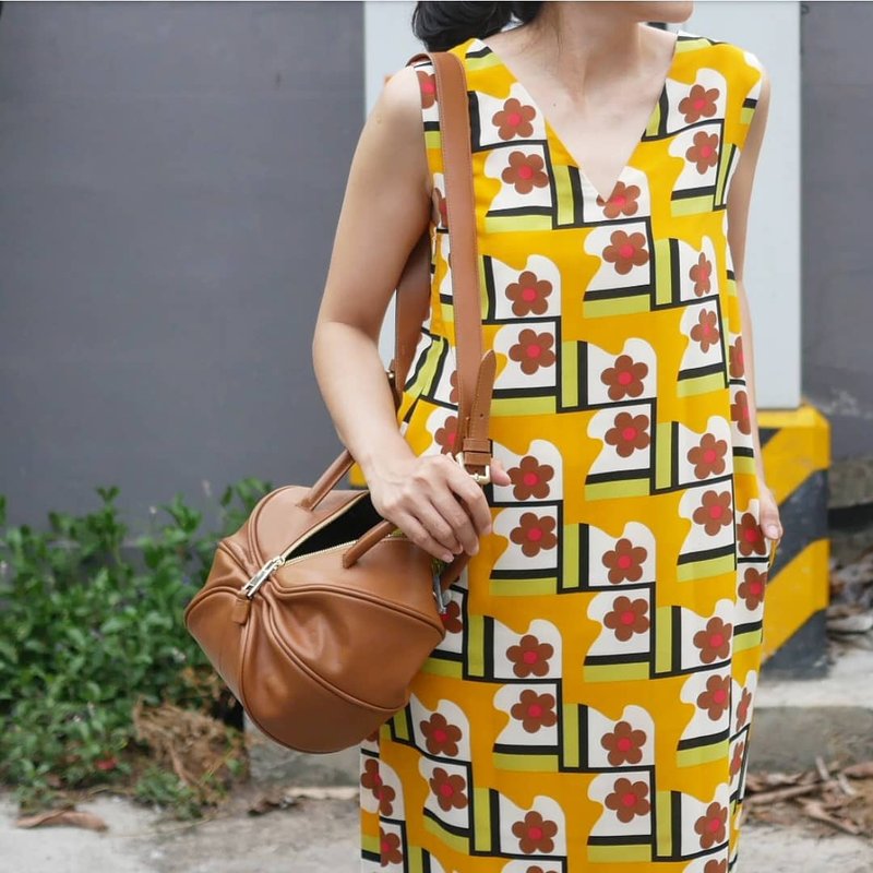Midi dress in Amber Yellow - 洋装/连衣裙 - 其他材质 黄色