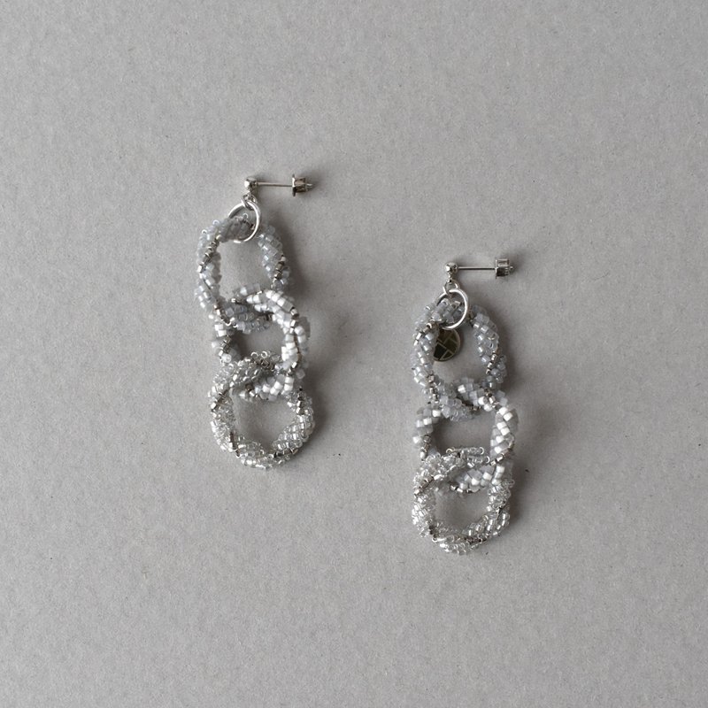 锁 M / 银色_2025.12. - 耳环/耳夹 - 玻璃 