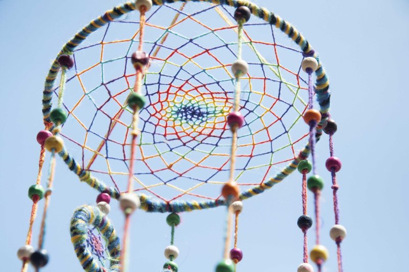 手工编织棉麻彩虹捕梦网吊饰 Boho羊毛线羽毛捕梦网-渐层旋转阶梯 - 摆饰 - 棉．麻 多色