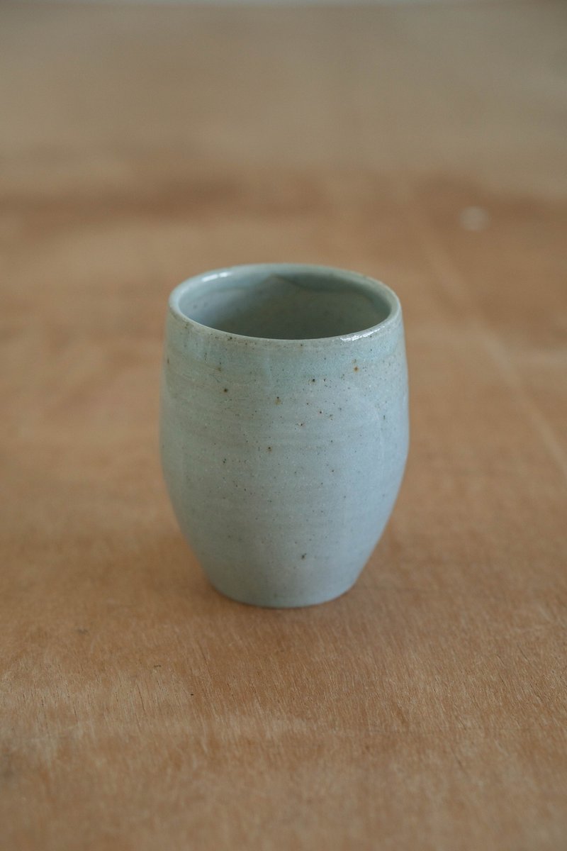 灰白握杯 | 水杯 - 其他杯子 - 陶 灰色