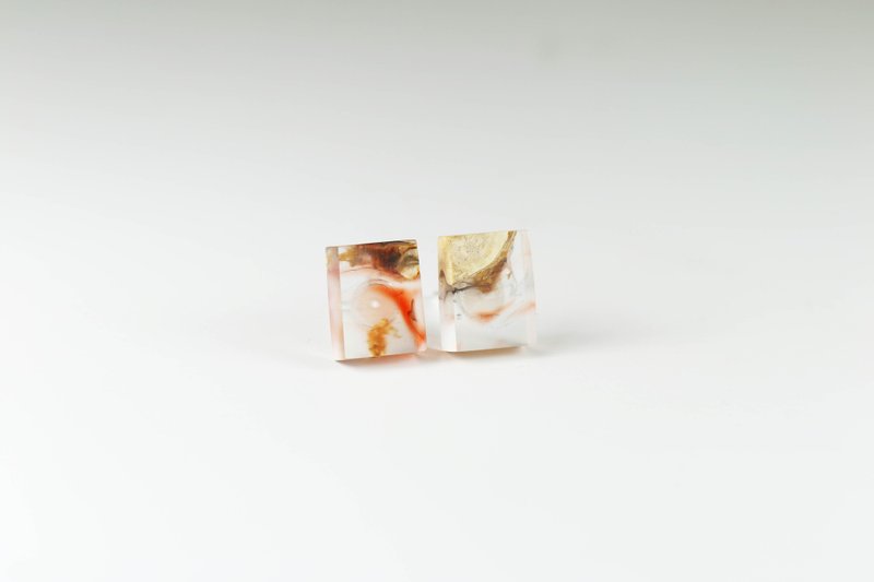 Nymph's earring - TWILIGHT - 耳环/耳夹 - 木头 红色