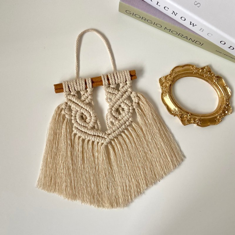 Macrame小型肉桂卷 编织吊饰 挂饰 墙面摆设 - 摆饰 - 棉．麻 