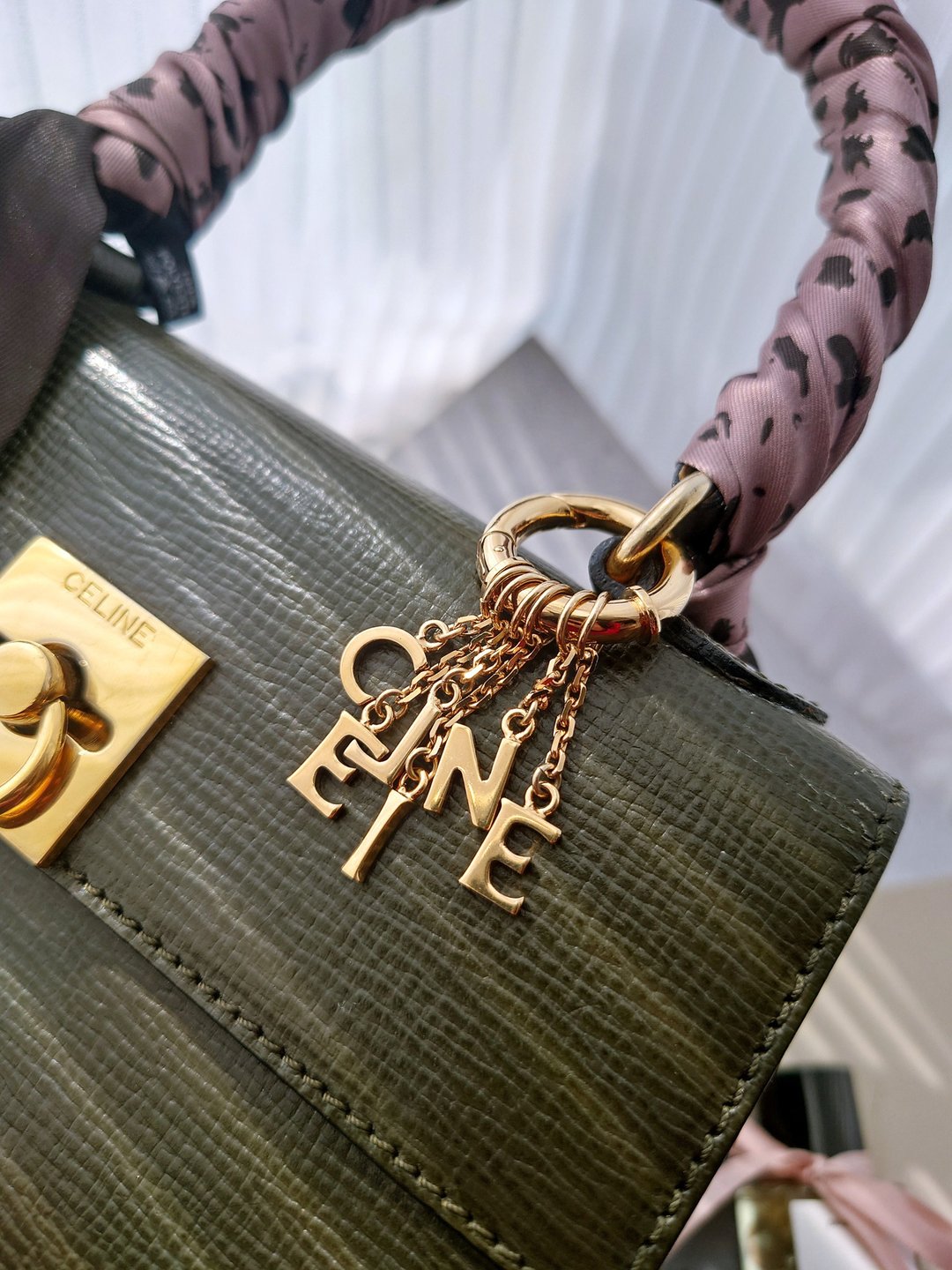 闲置品连盒 CELINE 手袋包包挂饰挂件汽车匙圈锁匙扣钥匙扣钥匙圈 - 其他 - 贵金属 金色