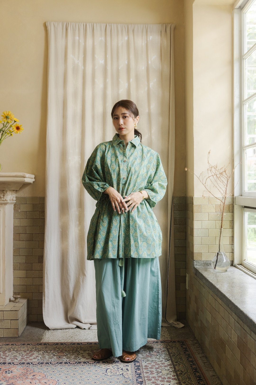 衬衫收腰长上衣_绿花 - 女装衬衫 - 棉 绿色