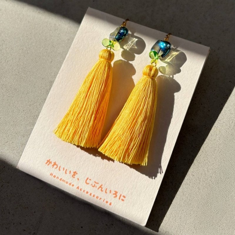 蜡梅耳环 - 耳环/耳夹 - 绣线 黄色