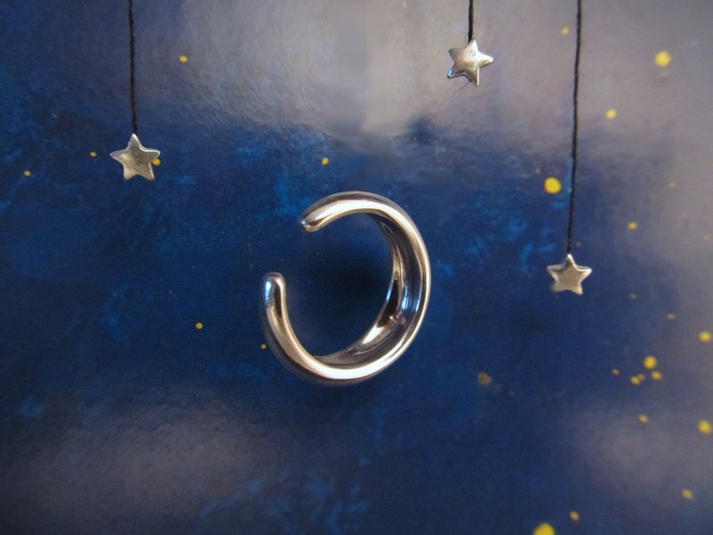 Moon ear cuff - 耳环/耳夹 - 纯银 