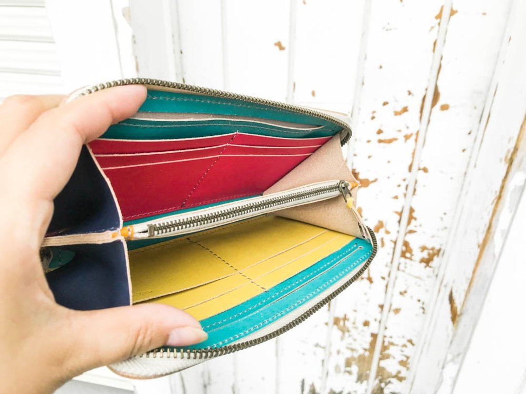 ROUND Exciting colorful pop round zip wallet Smartphone is also OK RZW-NTYR-CNY-H - 皮夹/钱包 - 真皮 蓝色