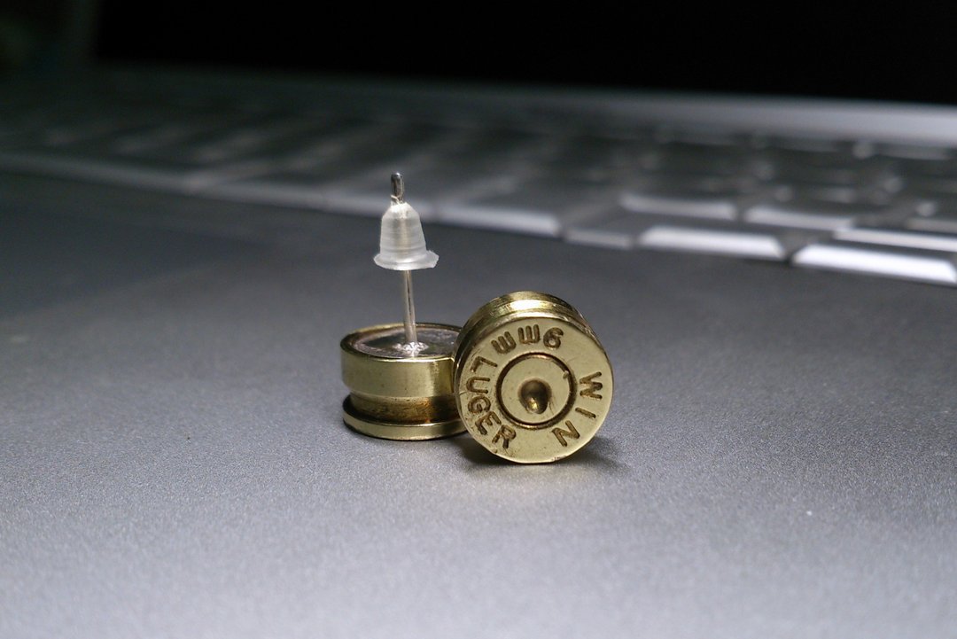 【圣诞饰品】真品 9mm 黄铜弹壳耳环 316不锈钢耳针 / 底火击发款 - 耳环/耳夹 - 铜/黄铜 金色