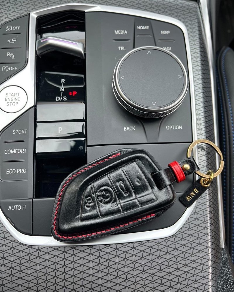 BMW 皮革钥匙套 手工缝制 真皮保护套 马臀皮 Shell Cordovan - 钥匙链/钥匙包 - 真皮 蓝色