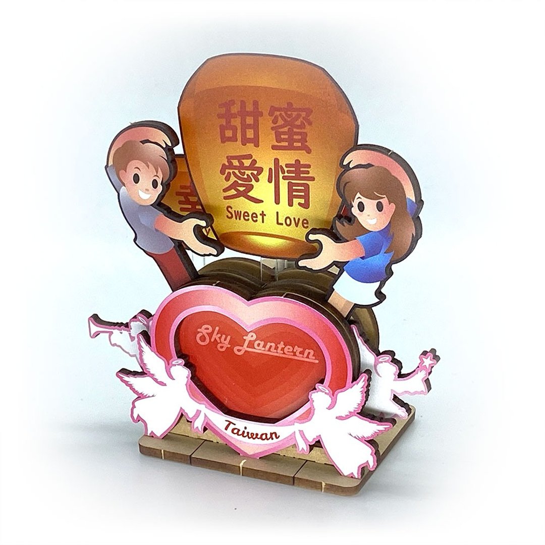Fuumas 立体可动木质拼图－十分天灯心心相印LED相框 - 木工/竹艺/纸艺 - 木头 