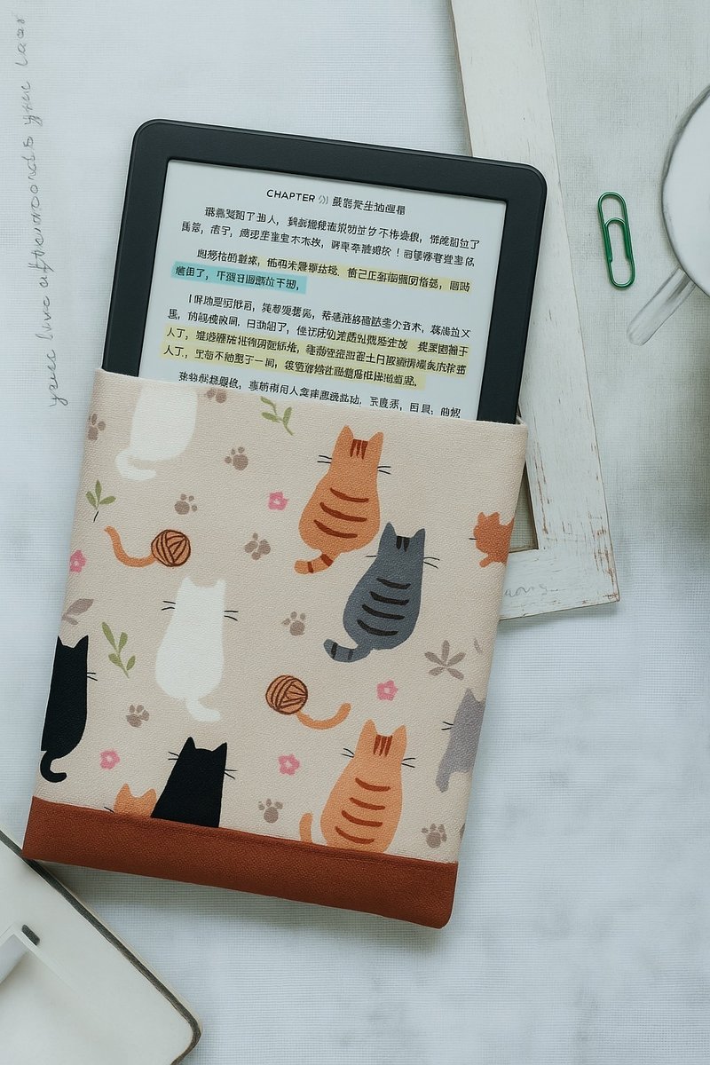 猫咪大集合 电子书保护套/电子书平板套 - 电脑包 - 棉．麻 