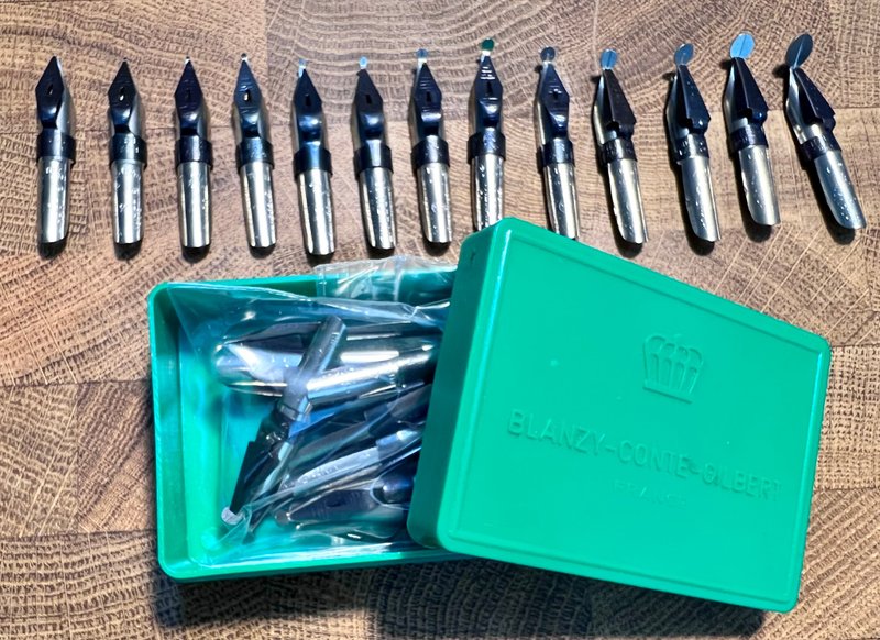 1950~60s 法国老笔尖 BCG Treraid 圆头沾水笔1组13只含原厂笔盒 - 蘸水笔 - 其他金属 