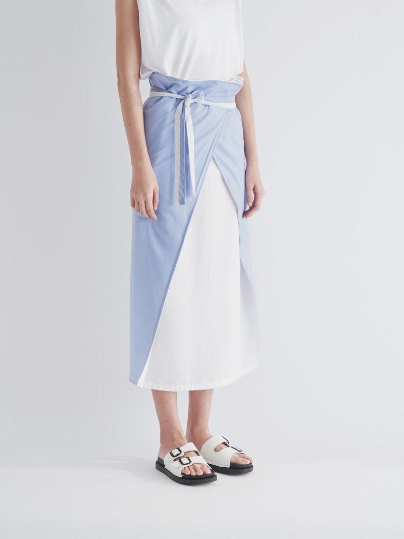 YIBO/蓝白套式交叠绑带裙 - 裙子 - 棉．麻 蓝色