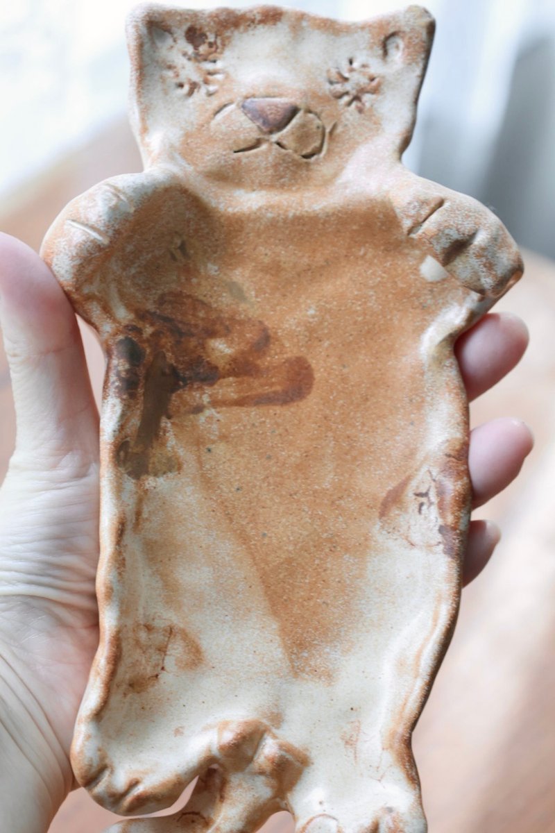 【圣诞礼物】星星眼翻肚猫丑萌栗子色猫造型盘小物与饰品收纳容器 - 摆饰 - 陶 咖啡色