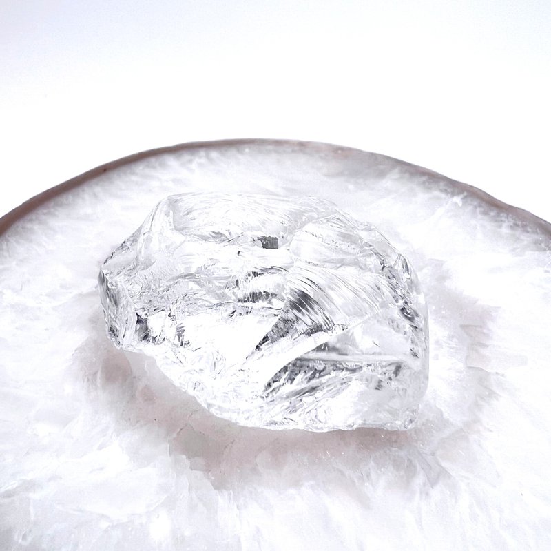 顺从。白阿赛斯特莱 净化 疗愈 一图一物 冥想 l 白阿赛原石 l - 摆饰 - 水晶 白色