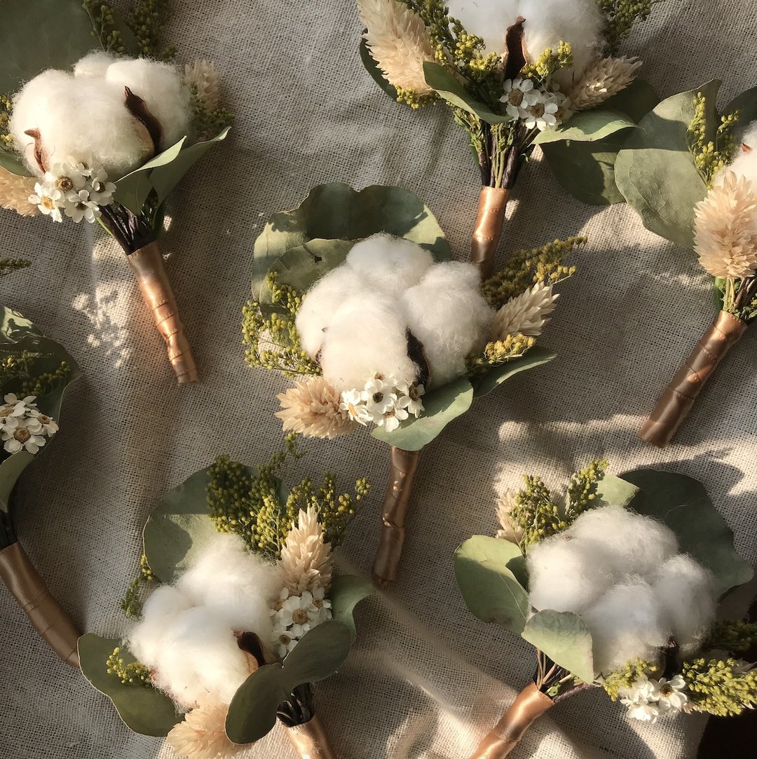棉花胸花 干燥花胸花 永生花 婚礼小物 定制化 胸花 婚礼小物 - 干燥花/捧花 - 植物．花 白色
