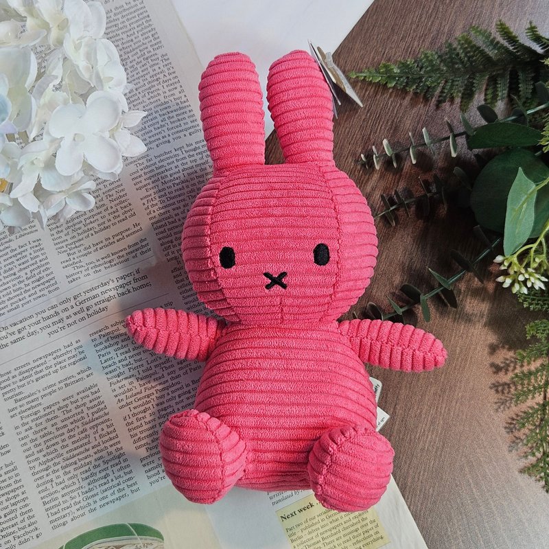 BON TON TOYS 米菲兔ECO灯芯绒填充玩偶23cm-红桦 - 玩偶/公仔 - 聚酯纤维 红色