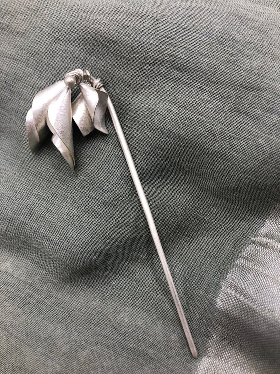 Calla lily flower hairpin (HP0003) - 发饰 - 银 银色