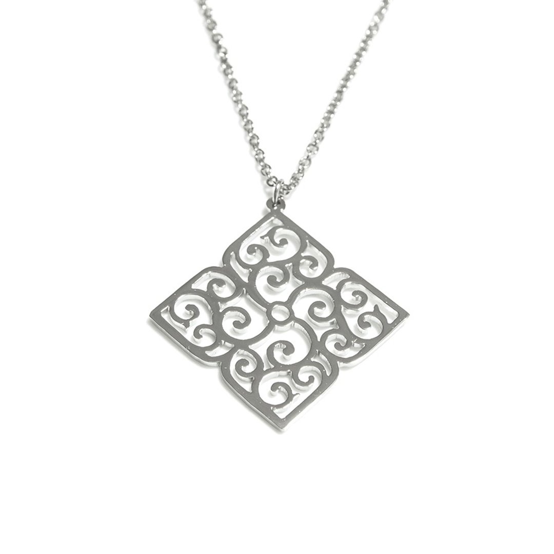 Decorative pattern in square shape pendant - 项链 - 其他金属 银色