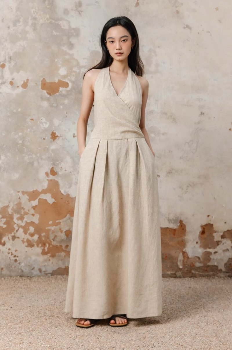 法式复古 露背挂脖绑带连身裙 - 洋装/连衣裙 - 其他材质 白色