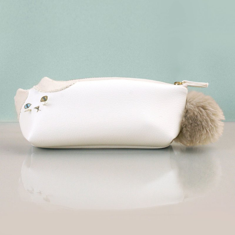White Hachiware cat pen case A type (made to order) - 铅笔盒/笔袋 - 聚酯纤维 白色