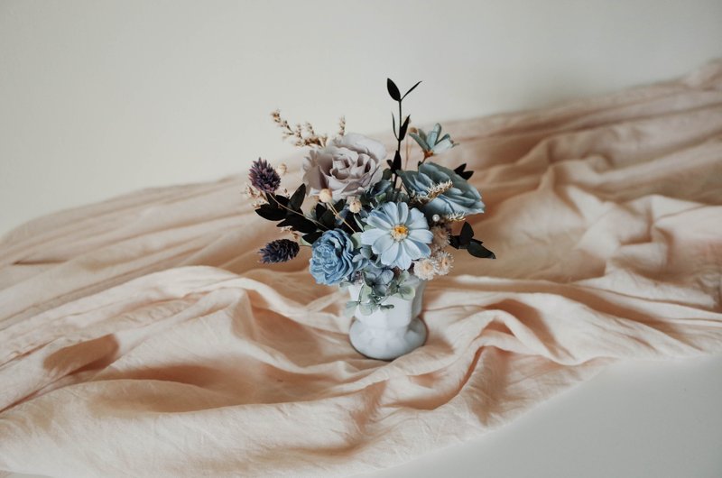 欧风古典永生桌花/扩香花/永生花/居家摆饰/雾面仿旧限量花器 - 干燥花/捧花 - 植物．花 