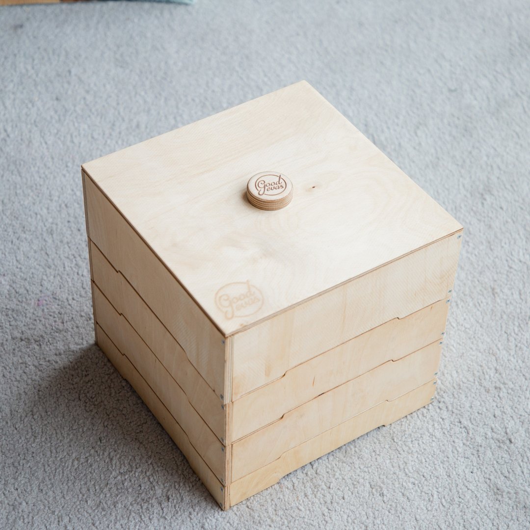 Wooden storage/sorter for LEGO - 儿童家具 - 木头 咖啡色