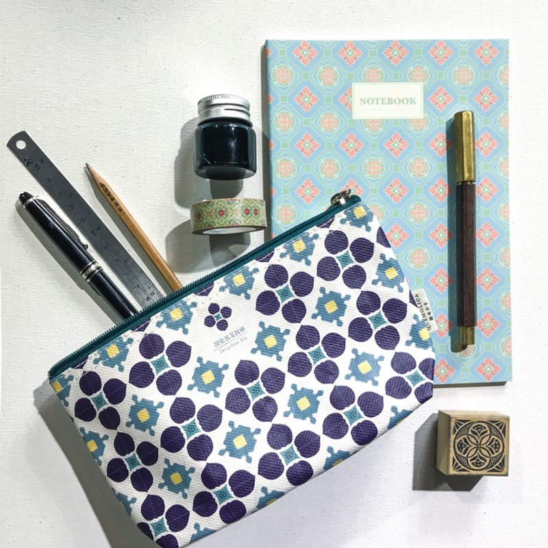 Sunny Bag - 卷毛力卡 多功能棉布文具袋/化妆包 - 深蓝艾莉丝 - 露营用品 - 其他材质 蓝色