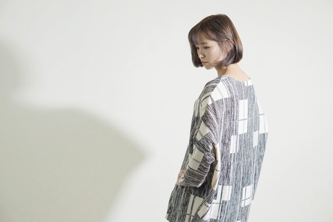 格纹长版衣 - 女装上衣 - 棉 银色