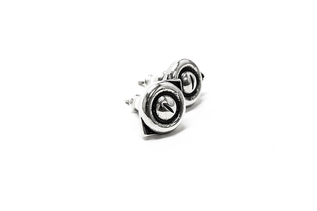Eye in earring 眼睛系列925纯银耳环 - 耳环/耳夹 - 其他金属 银色
