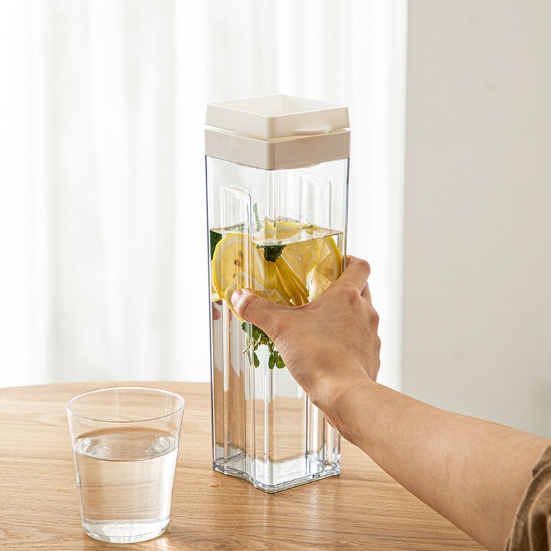 日本霜山 日本制方形免开盖自动出水冷水壶-1.1L - 茶具/茶杯 - 塑料 透明