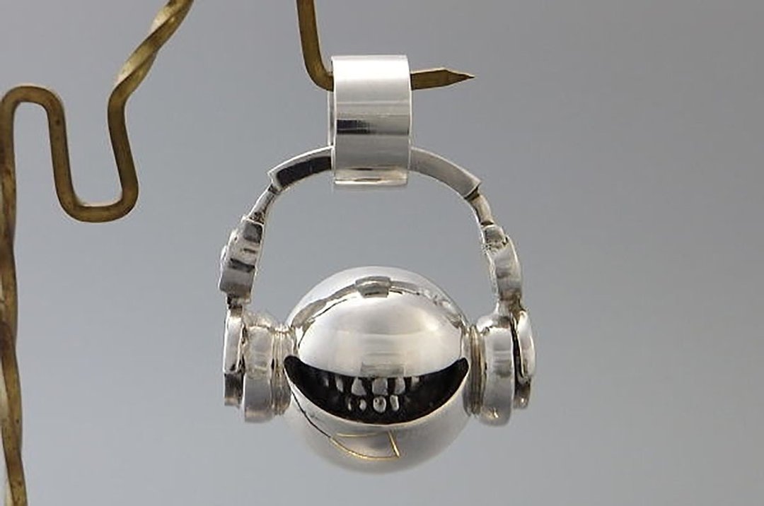 headphone smile_P (s_m-P.02) only pendant top without a chain 沒有銀鍊  吊墜上衣 音樂耳機 笑臉 - 项链 - 纯银 银色