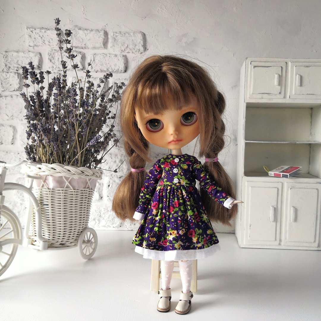 紫色连身裙手工制作。给布莱斯娃娃穿上衣服。衣服娃娃。服装布莱斯娃娃 - 玩偶/公仔 - 棉 
