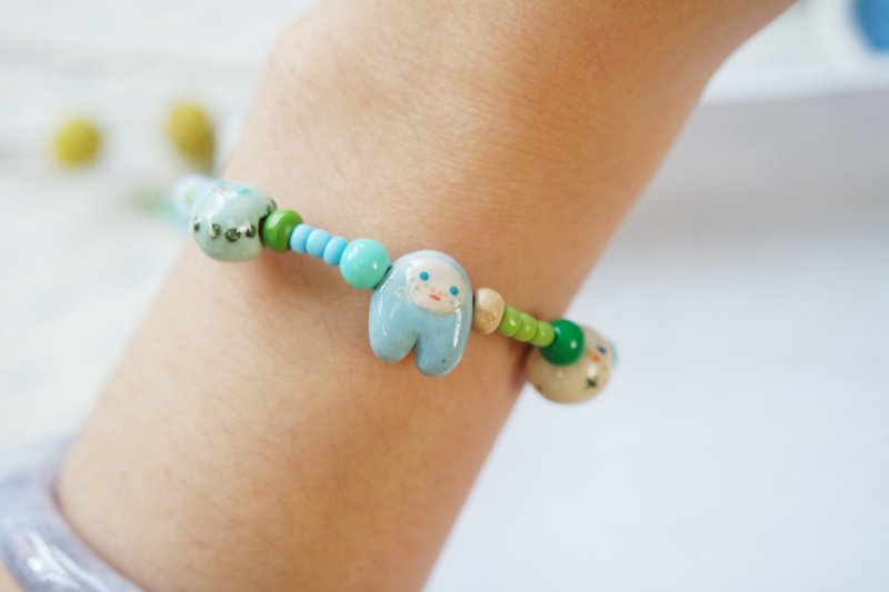 三枚粒粒 吊咀 毛毛球 雀斑仔 小星球 手链手绳手环 [限量品] - 手链/手环 - 陶 
