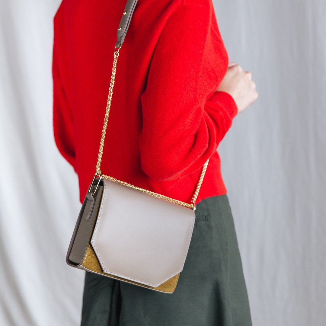 PANDORA SMALL - SMALL MINIMAL WOMAN LEATHER SHOULDER BAG- BEIGE/CREAM - 侧背包/斜挎包 - 真皮 卡其色