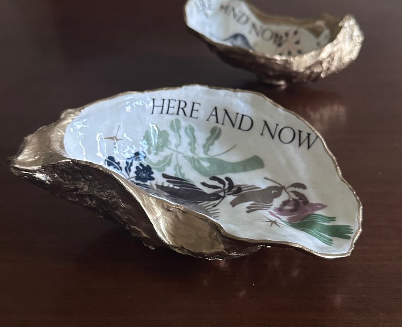 【也形】蚝壳盘 | Here and now 橄榄枝 | Vintage 风格收纳饰 - 收纳用品 - 贝壳 卡其色