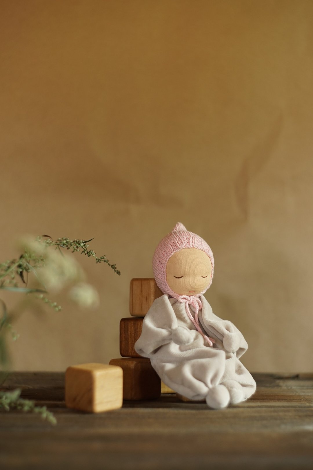 Waldorf doll First soft baby doll Organic gender neutral baby toys - 玩具/玩偶 - 羊毛 粉红色